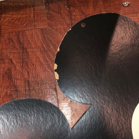 Cardboard Mickey Mouse cutout - Picture 3 of 8